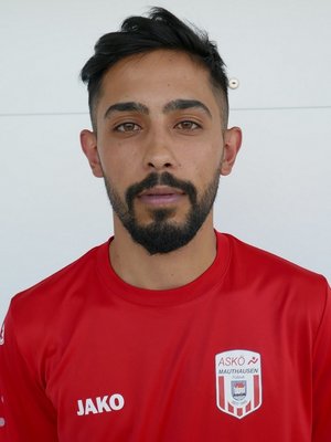 Seyshamil Türker